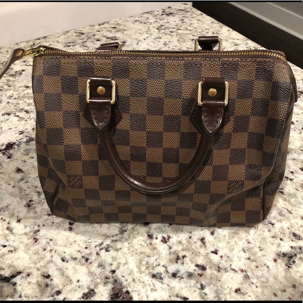 Louis Vuitton Damier Ebene Speedy 25